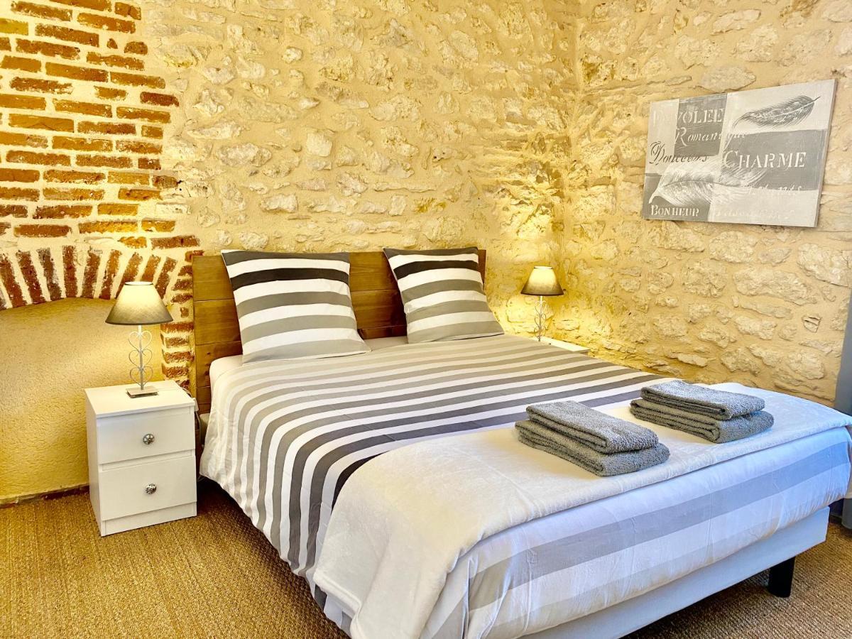 Holiday home Les Pierres De Tiphaine Montignac-Lascaux